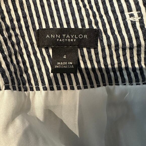 Ann Taylor Factory Size 4 Seersucker Black & White Stripe Skirt Tie timeless - Picture 4 of 9